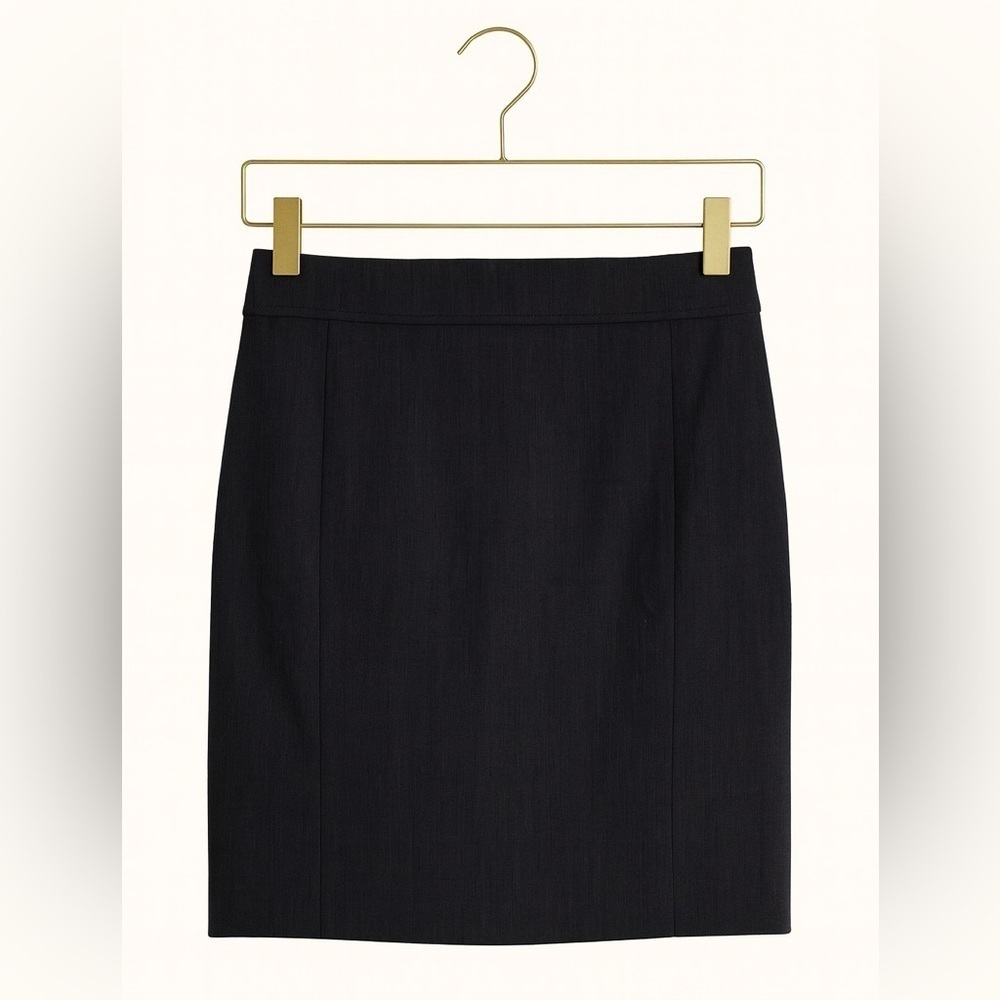 Loft Dark Grey Pencil Skirt Size 6 | Classic Back Slit Office to Evening